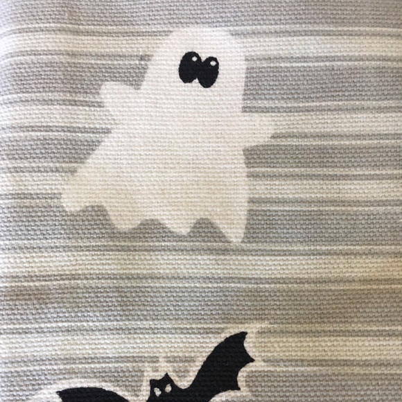 3 Halloween Embroider Haunted House Kitchen Towels - Picture 5 of 13